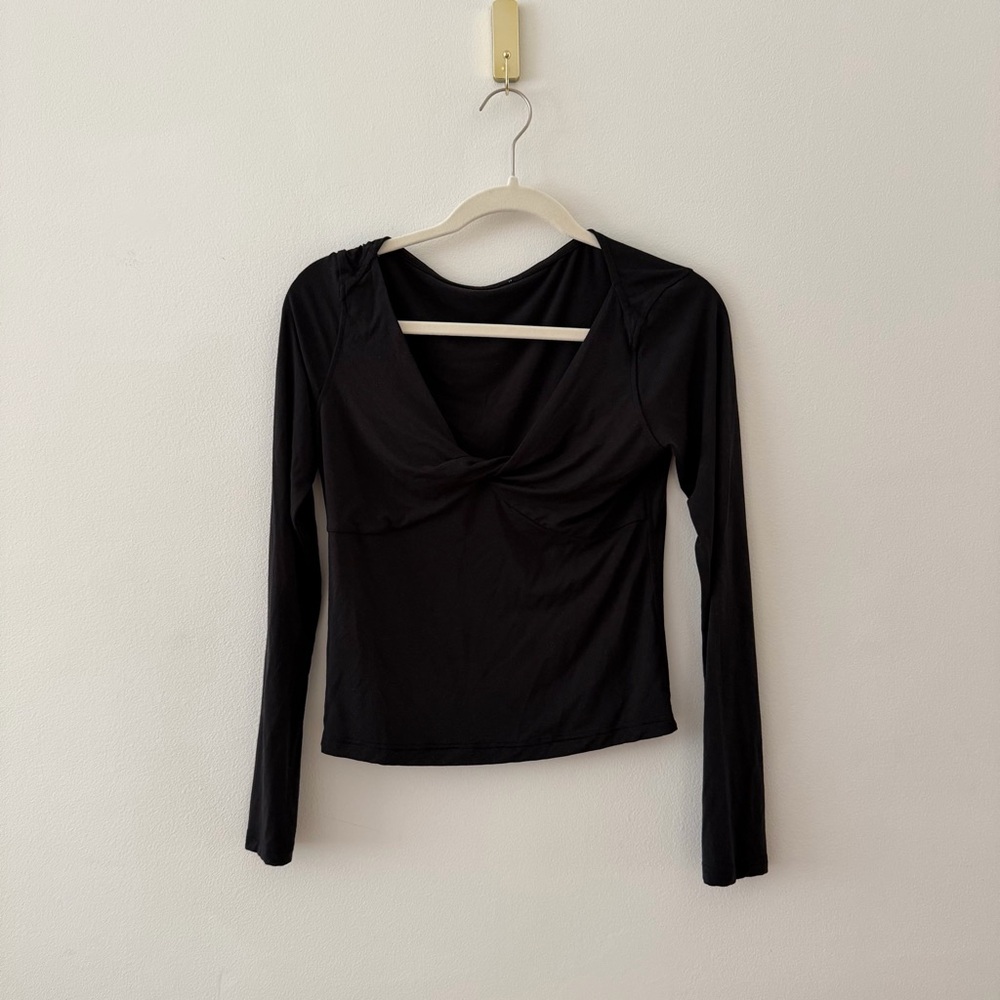 Lululemon Modal-Silk Twist Front Top in Black (M)